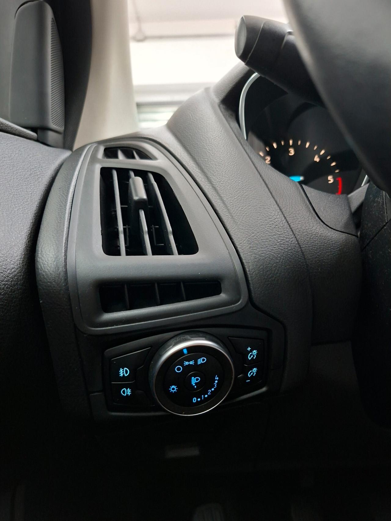 Ford Focus SW 1.5 TDCi 120cv Business