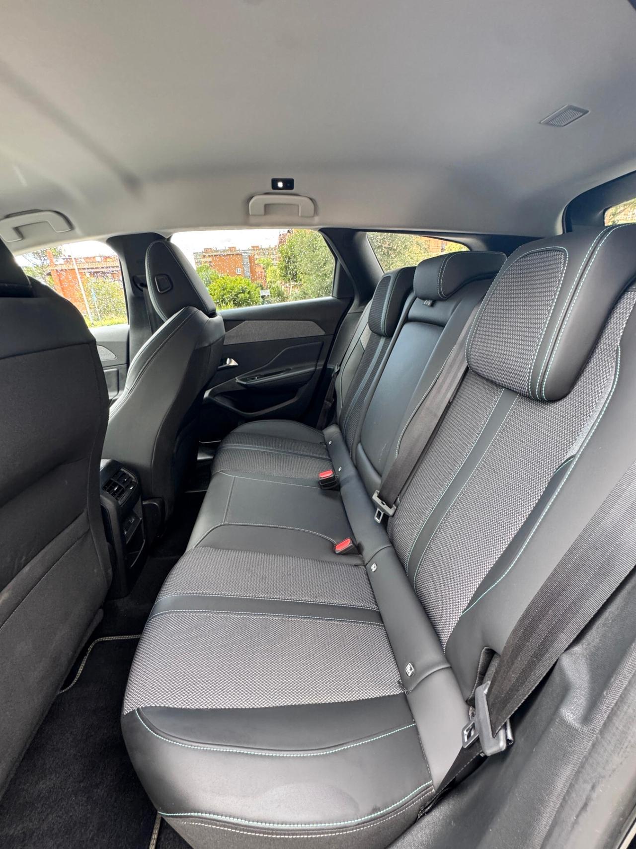 Peugeot 308 PureTech Turbo 130 S&S SW Allure