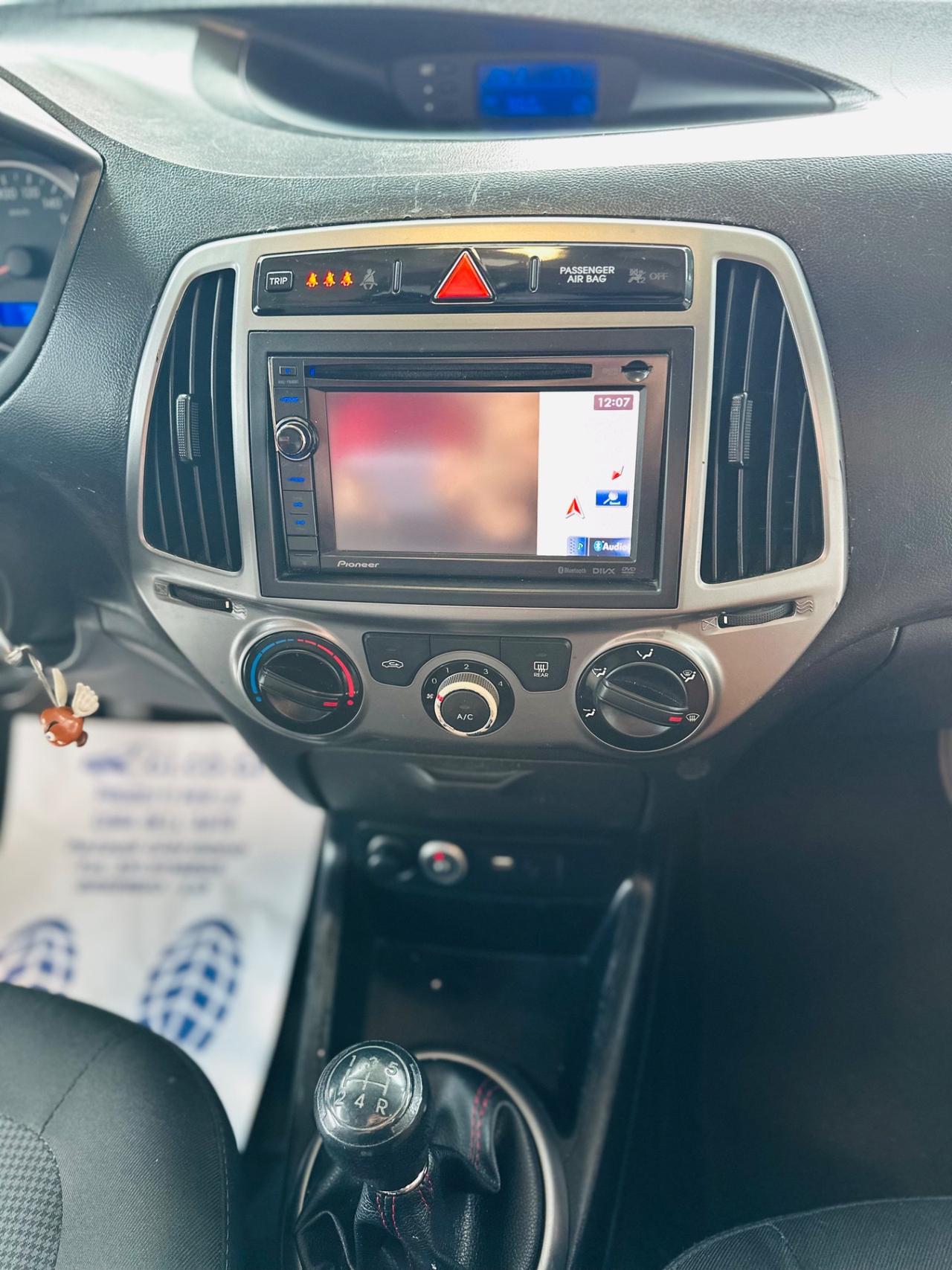 Hyundai i20 1.2 5p. Econext Sound Edition