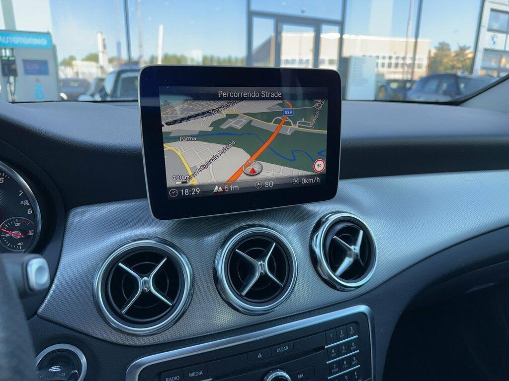 Mercedes GLA 180 180 Sport 7G-DCT