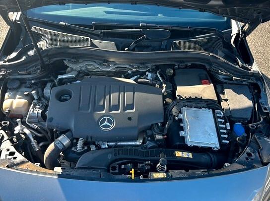 Mercedes-benz B 180 d Automatic AMG Line Premium Plus Navi Pdc UNIPRO IVA DEDUCIBILE