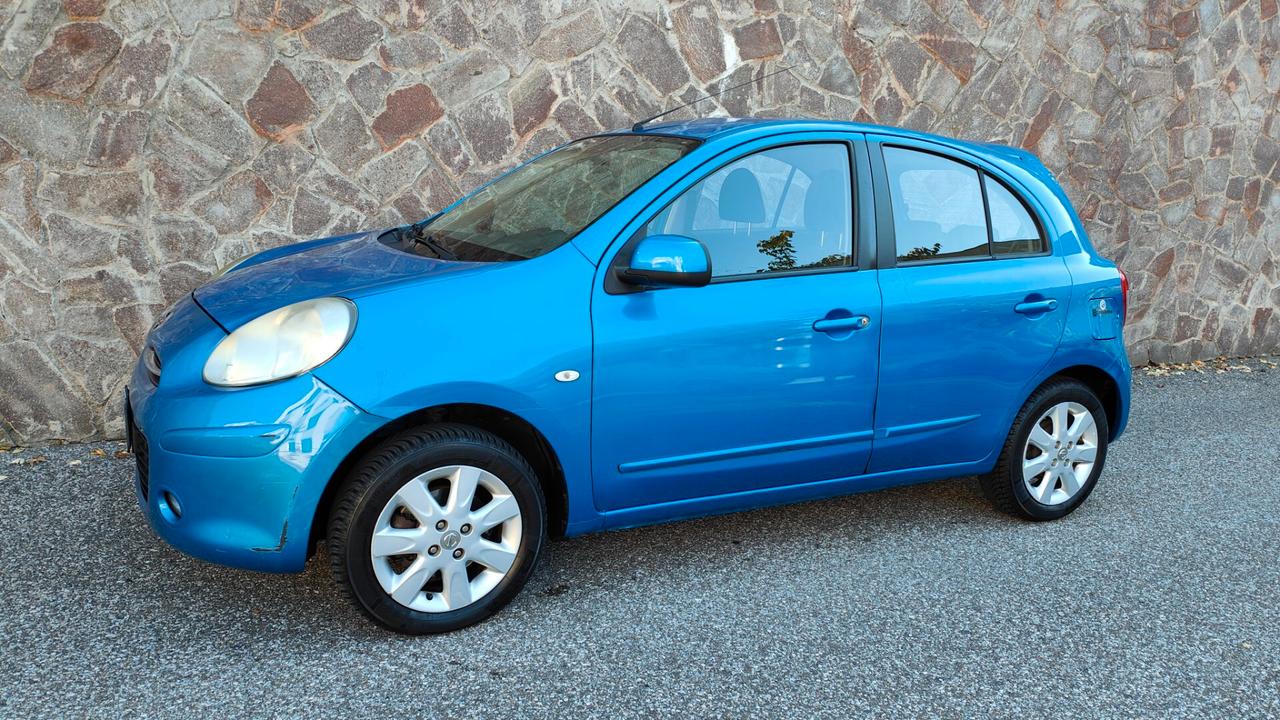 Nissan Micra 1.2 5 porte - neopatentati