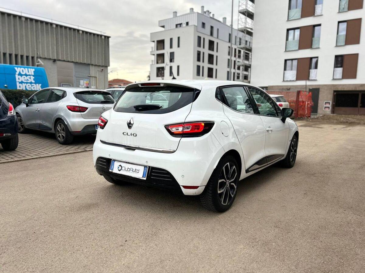 Renault Clio 0.9 tce Moschino Intens Gpl 90cv
