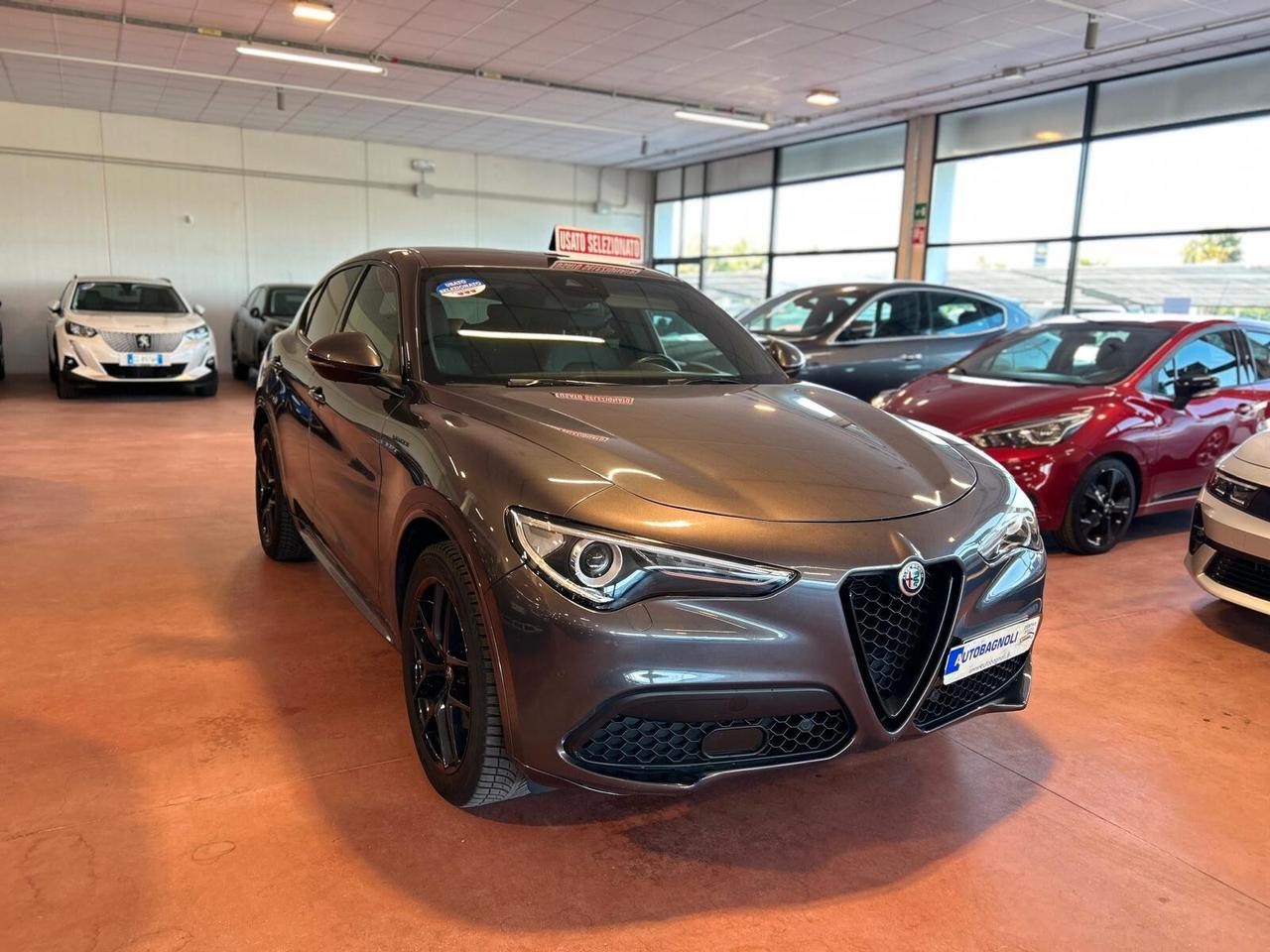 Alfa Romeo Stelvio VELOCE 2.2 Turbodiesel AT8 Q4 SPOTICAR