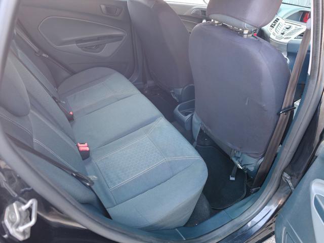 FORD Fiesta 1.2 Benzina 5 porte ( DISTRIBUZIONE FATTA )