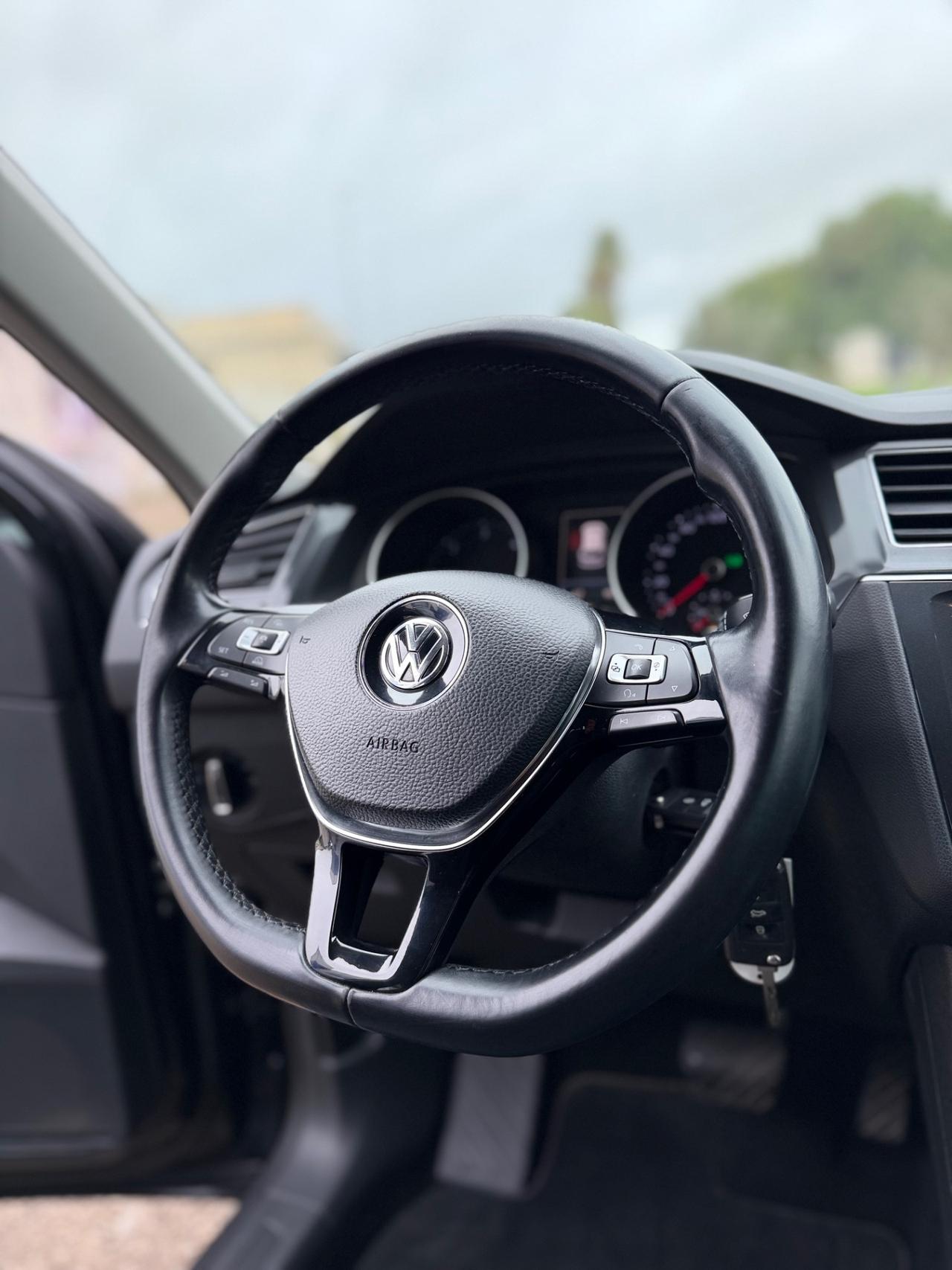 Volkswagen Tiguan 2.0 TDI SCR DSG Sport BlueMotion Technology