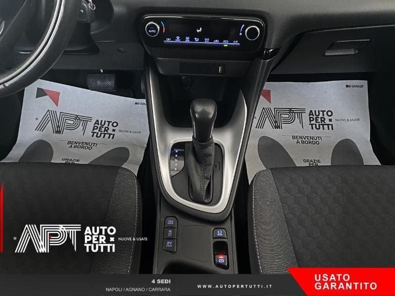 Toyota Yaris Yaris 1.5 hybrid Trend