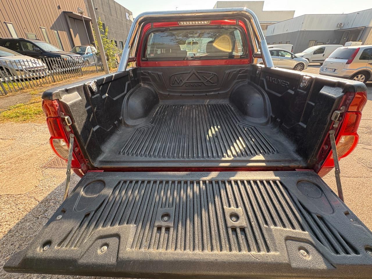 ISUZU D-MAX 3.0D 4x4 aut-D/Cabina-Gancio-2010