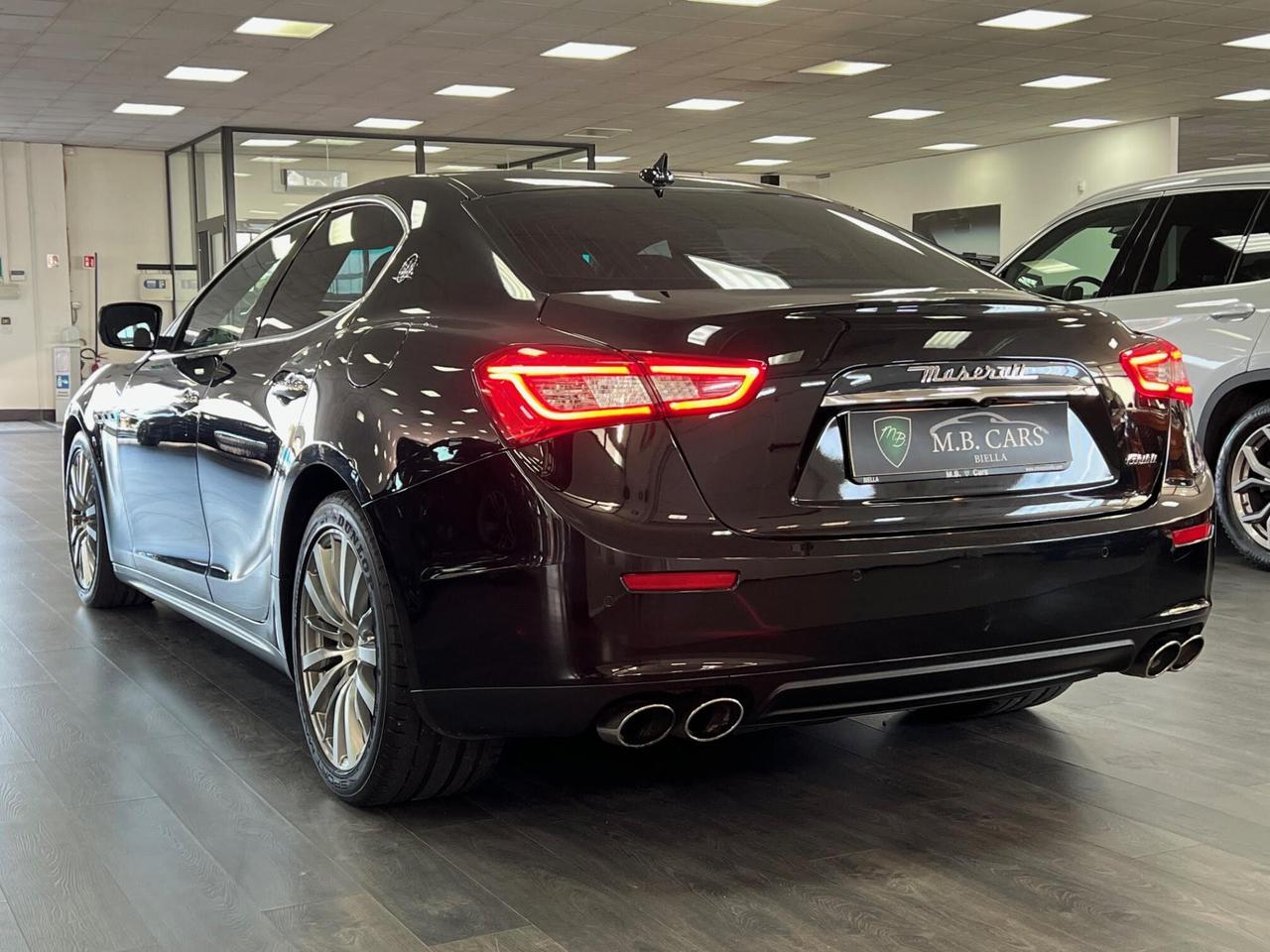 Maserati Ghibli 3.0 V6 250cv auto