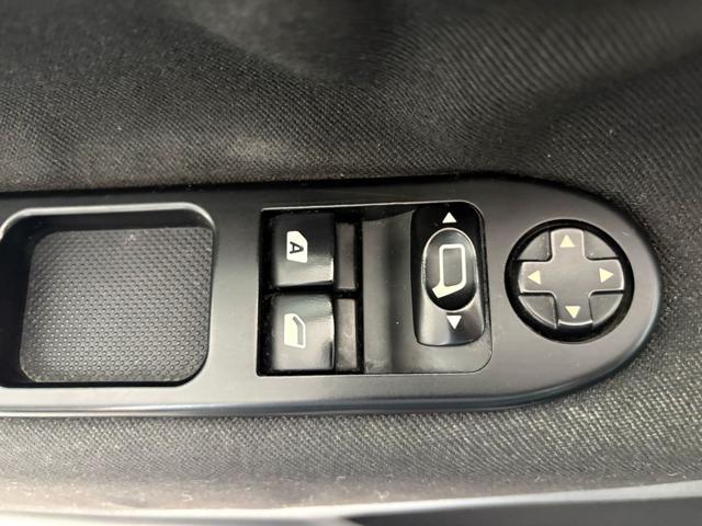 PEUGEOT 207 1.4 HDi 70CV A/C *NEOPATENTATI*
