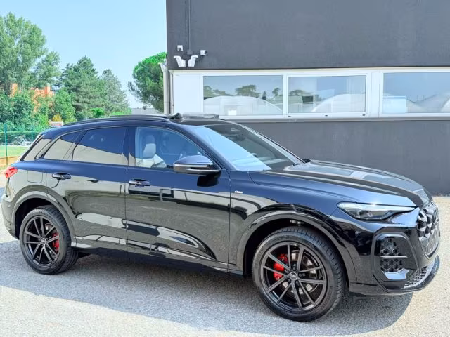 AUDI Q5 TFSI S tronic S line edition ACC - NAVI - TETTO