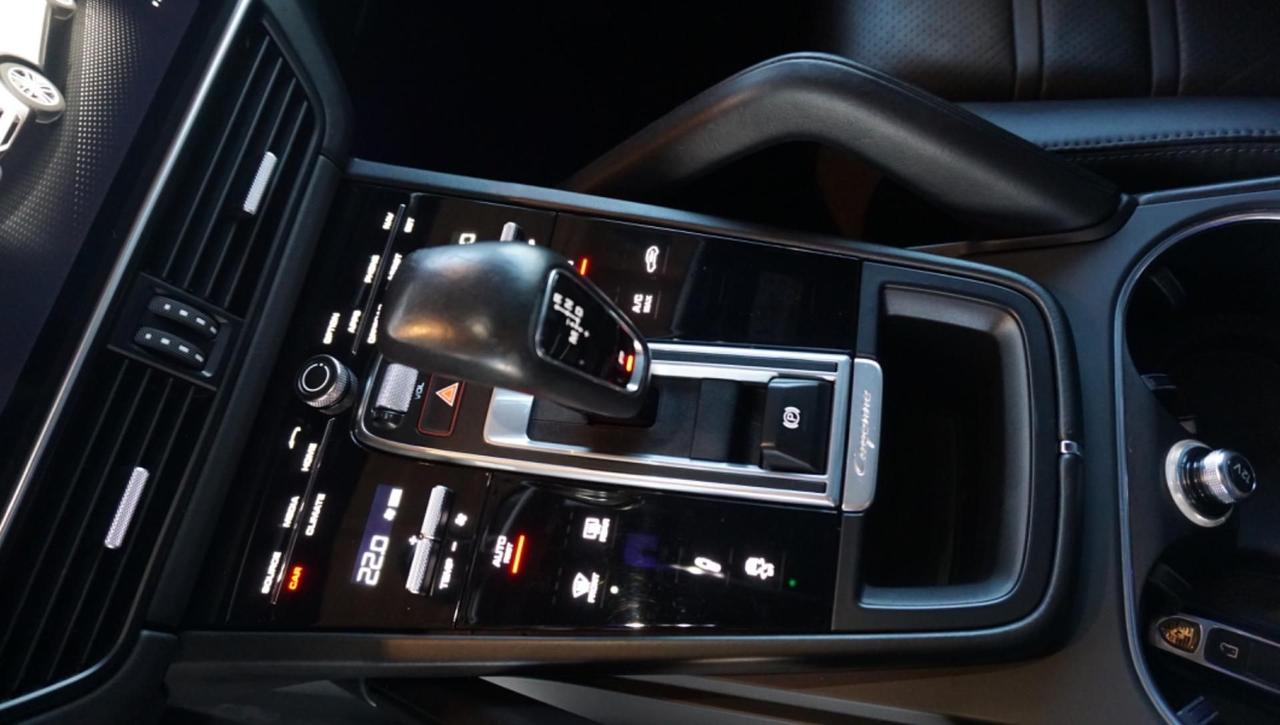 Porsche Cayenne Coupé 3.0 V6