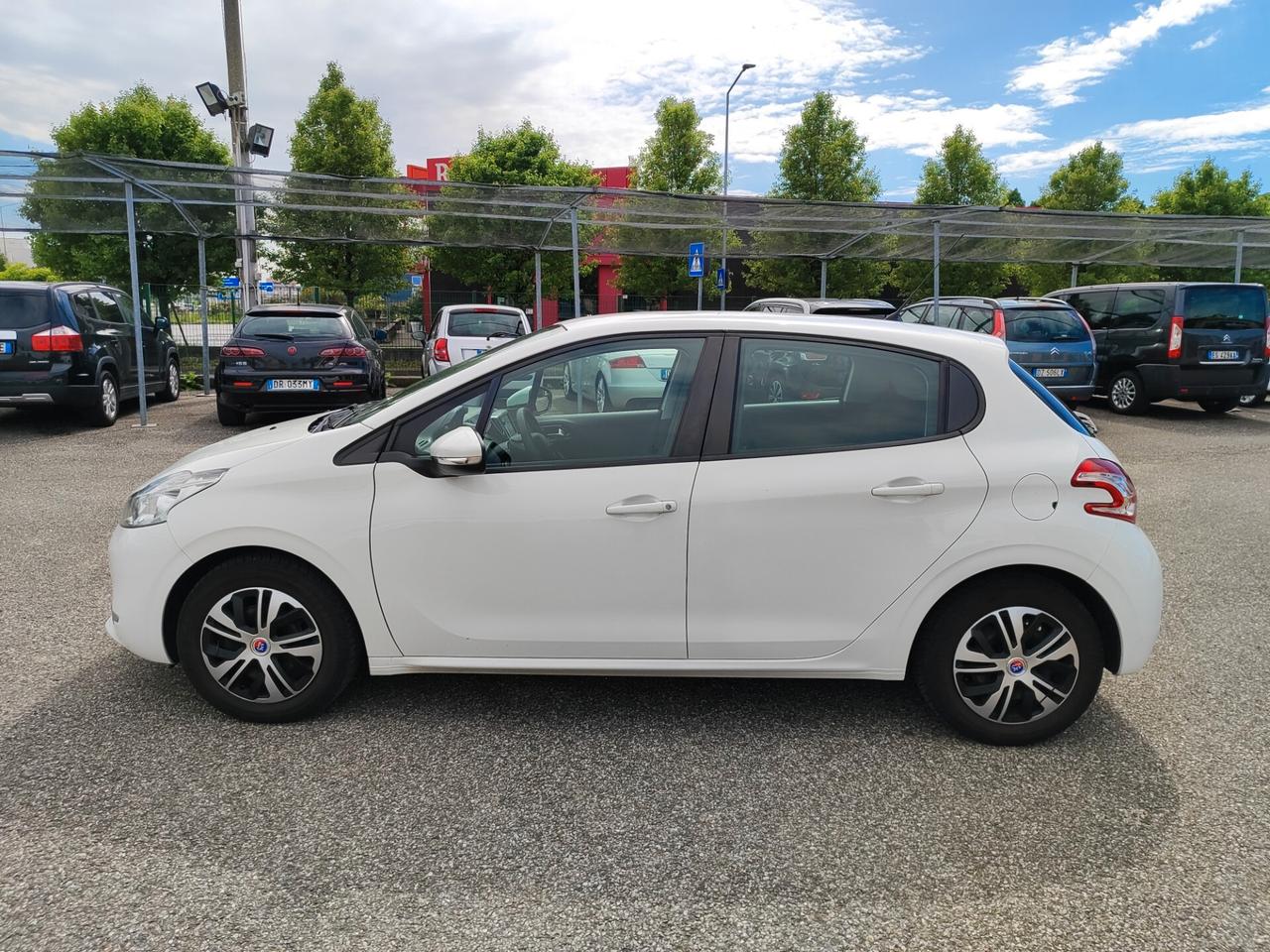 Peugeot 208 PureTech 82 5 porte Access