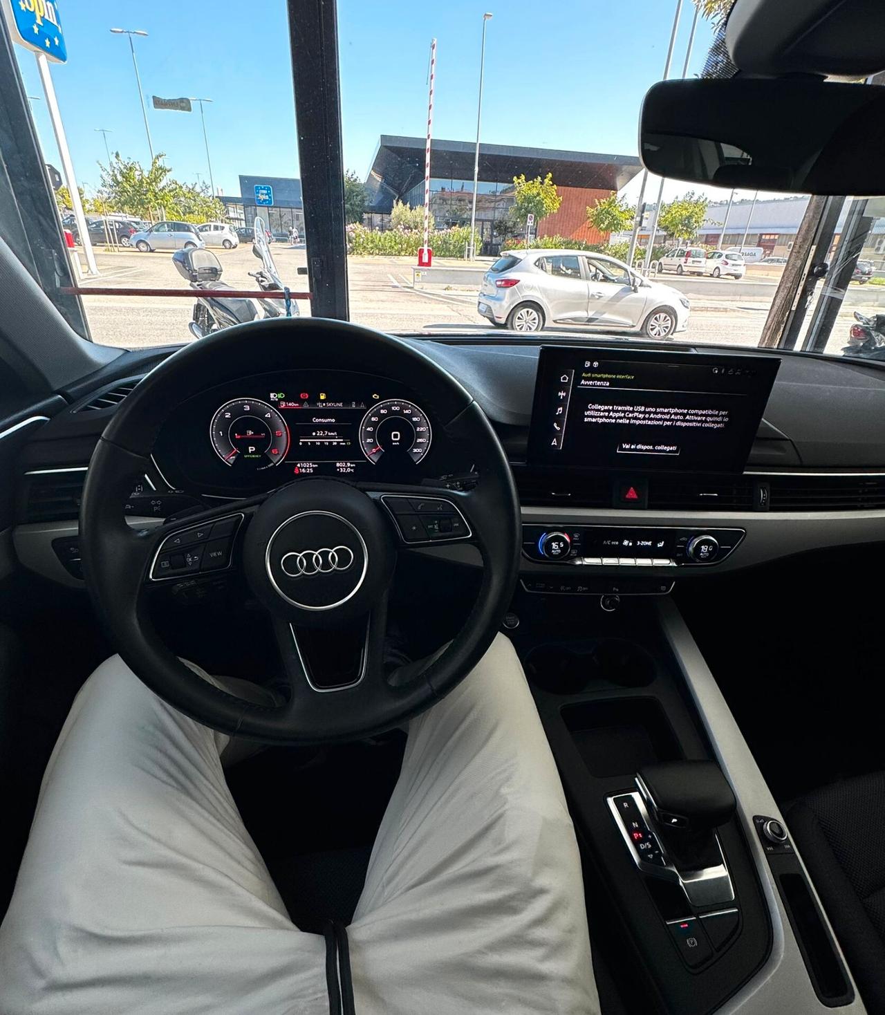 Audi A4 Avant 35 TDI/163 CV S tronic Business Advanced