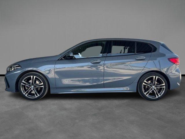 BMW 118 i 5p. Msport