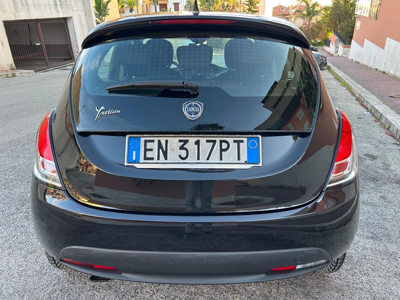 Lancia Ypsilon 1.2 benz ideale per neo patentati