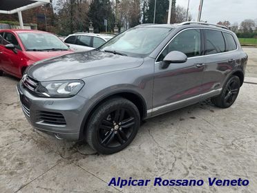 VOLKSWAGEN Touareg 3.0 TDI 245 CV tiptronic BlueMotion Techn. Executi