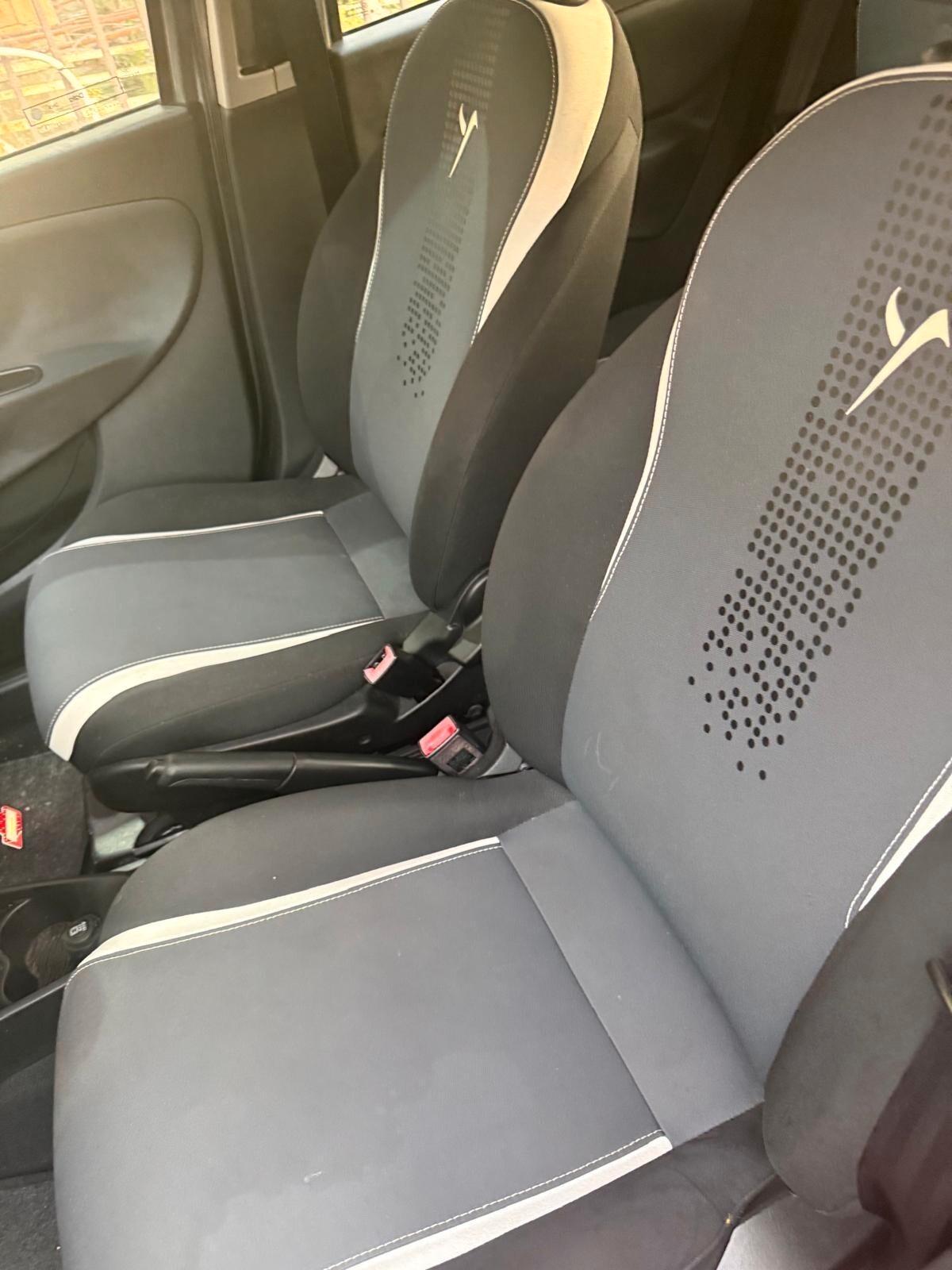 Lancia Ypsilon 0.9 TwinAir 85 CV 5 porte Metano Ecochic Gold