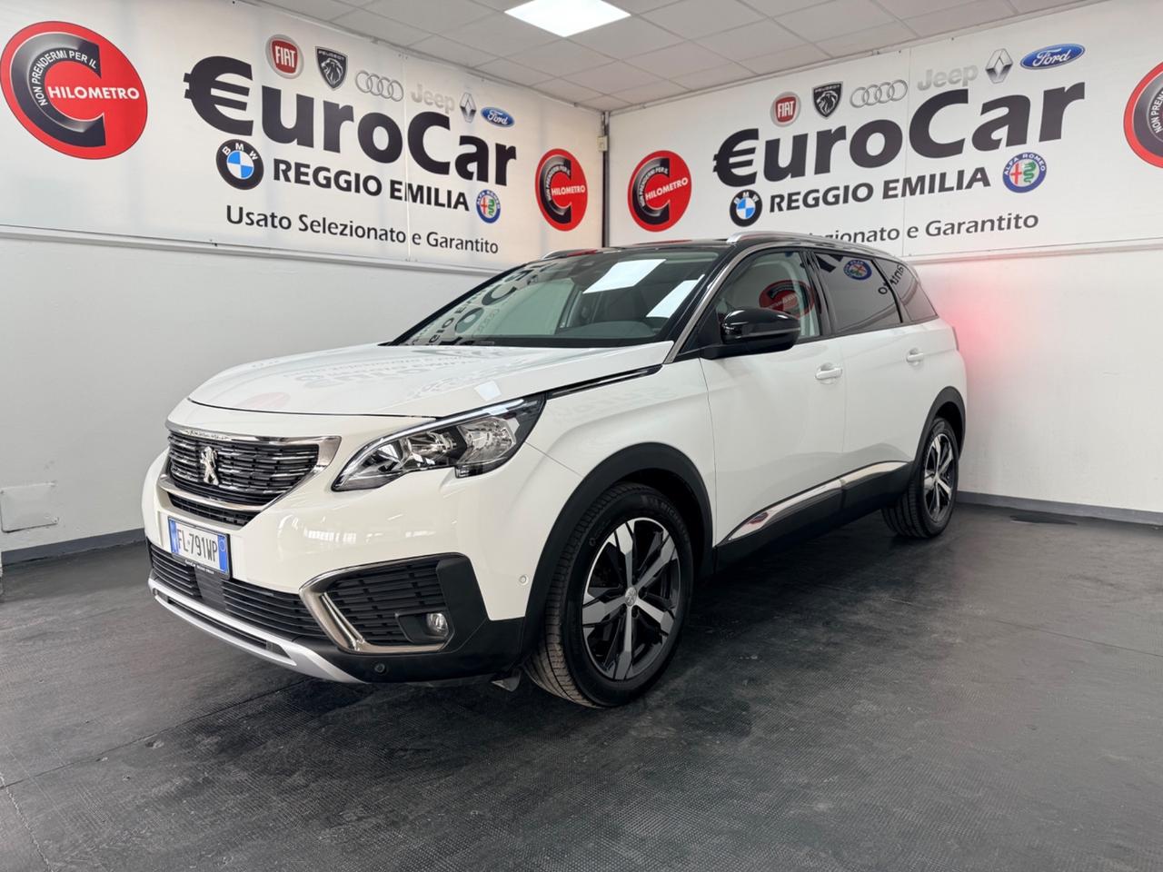 Peugeot 5008 1.6 BHDi 120 CV Neopatentati Allure 04/2018 Euro 6B