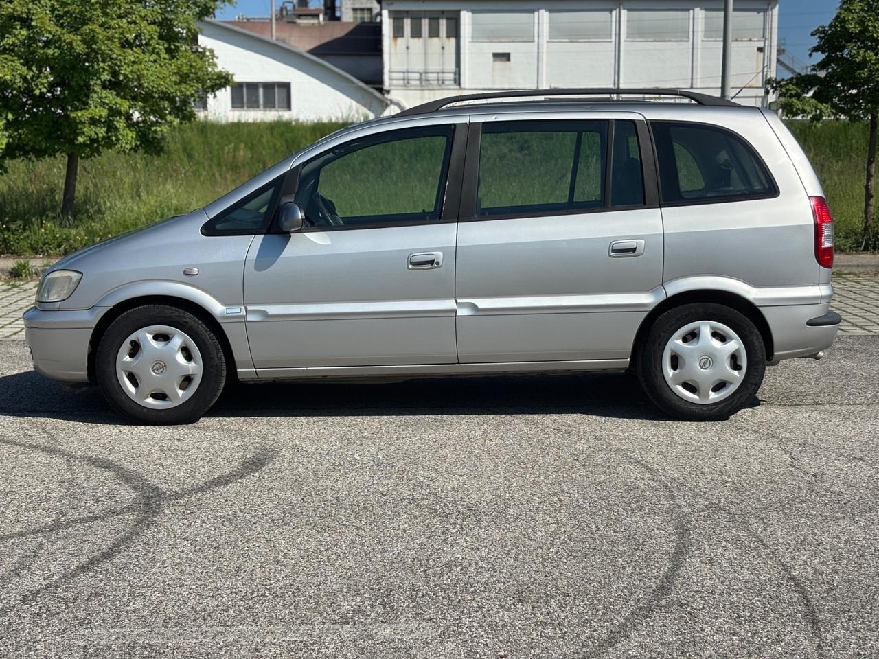 Opel Zafira 1.6 16V cat Elegance