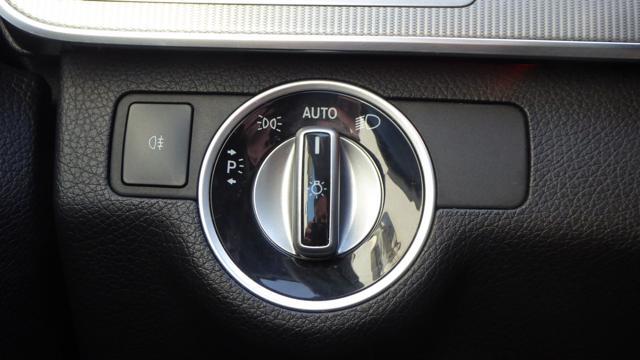 MERCEDES-BENZ E 220 BlueTEC S.W. Automatic Sport