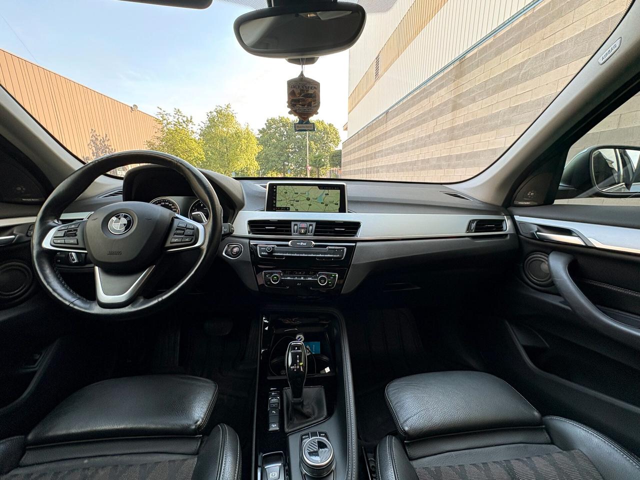 BMW X1 2.0D aut. 4x4-Pelle,Navi,Camera-FULL-2018