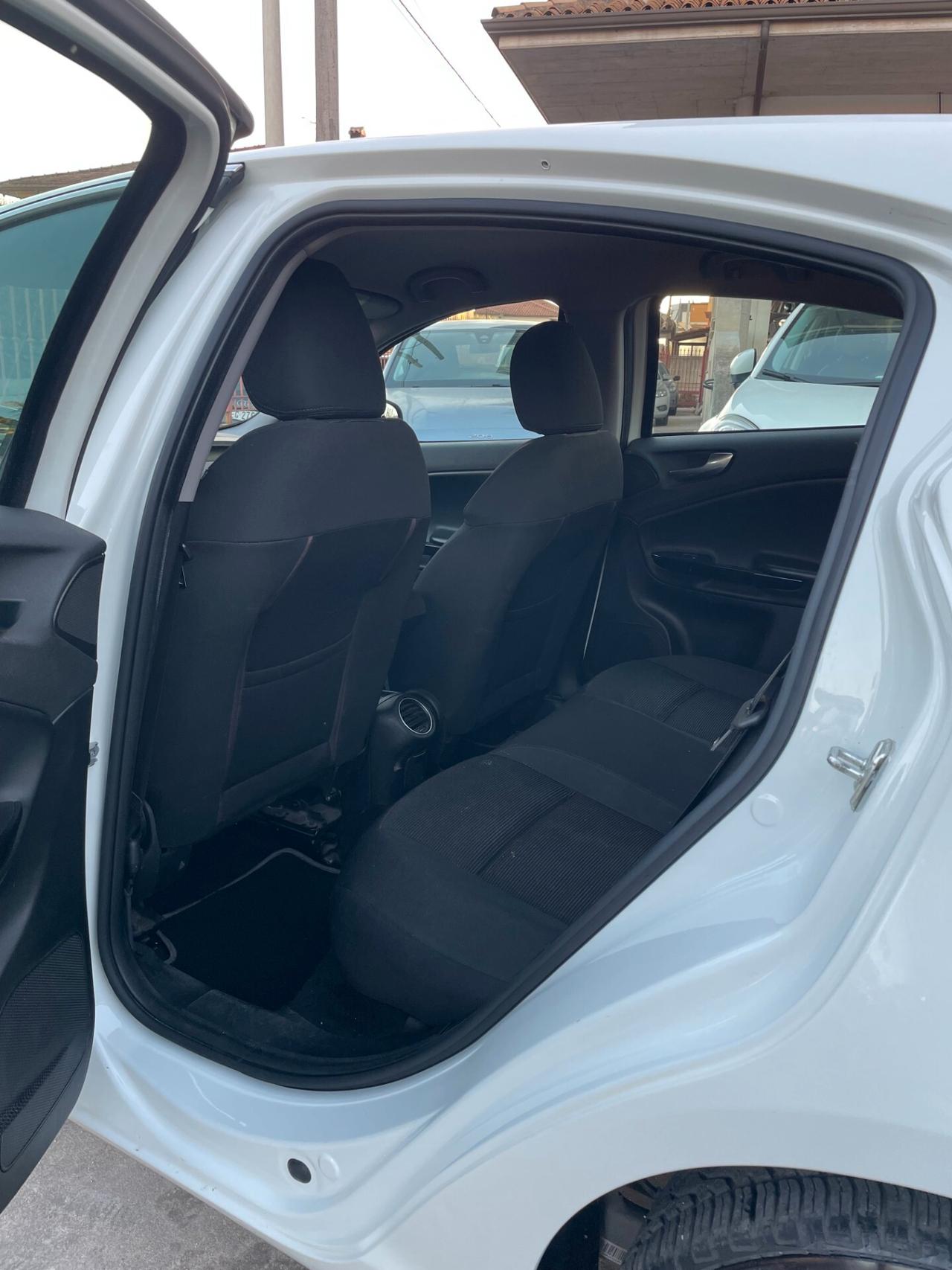 ALFA ROMEO Giulietta 1.6 JTDm-2 105CV DISTINCTIVE