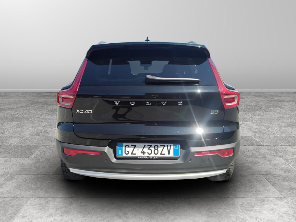 VOLVO XC40 2023 - XC40 2.0 b3 Core auto
