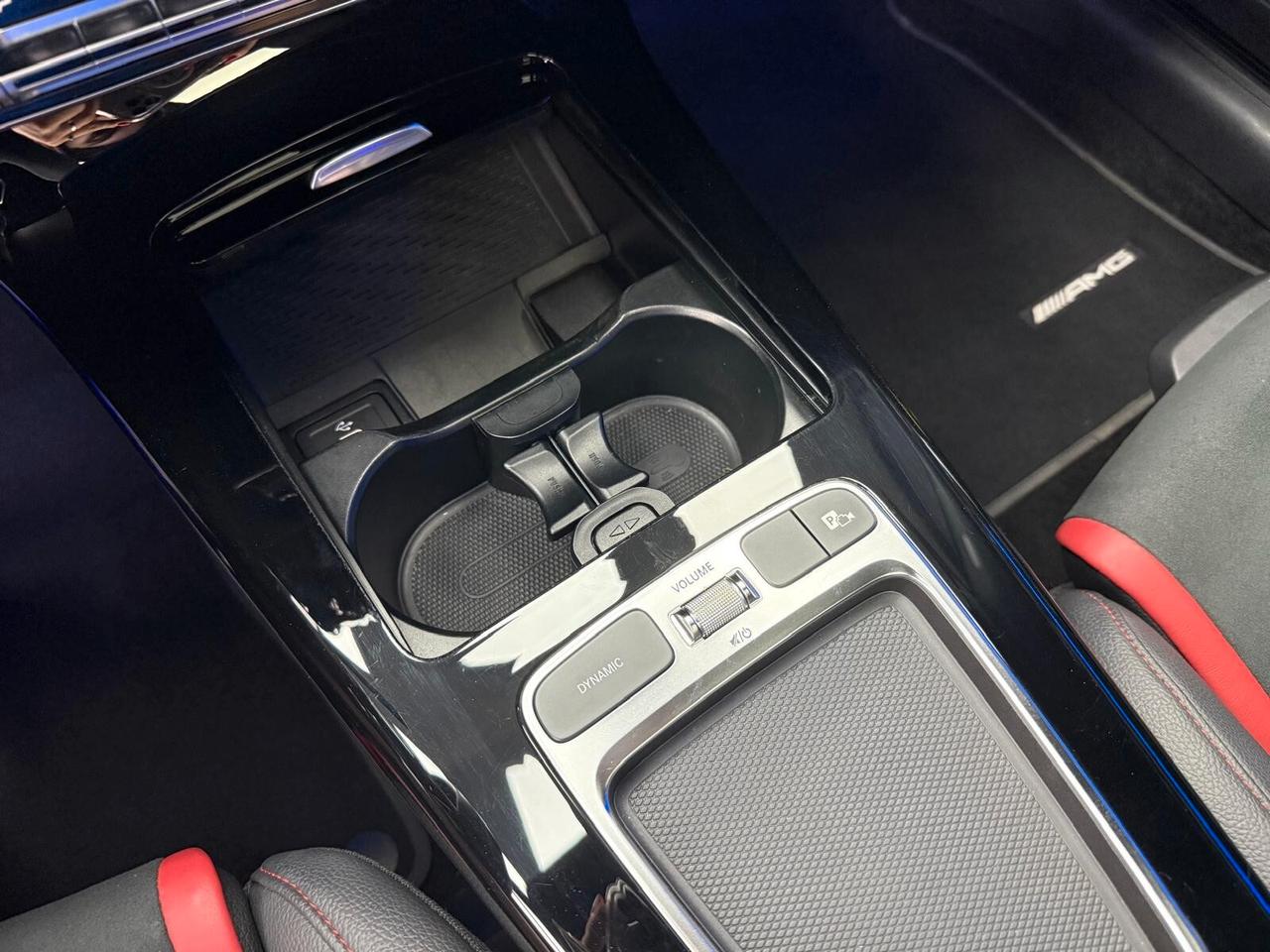 Mercedes-benz A 45S AMG 4Matic+ AMG Line Premium Plus (111)