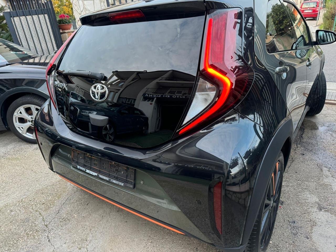 Toyota Aygo X 1.0 VVT-i 72 CV 5 porte LIMITED EDITION IVA ESPOSTA