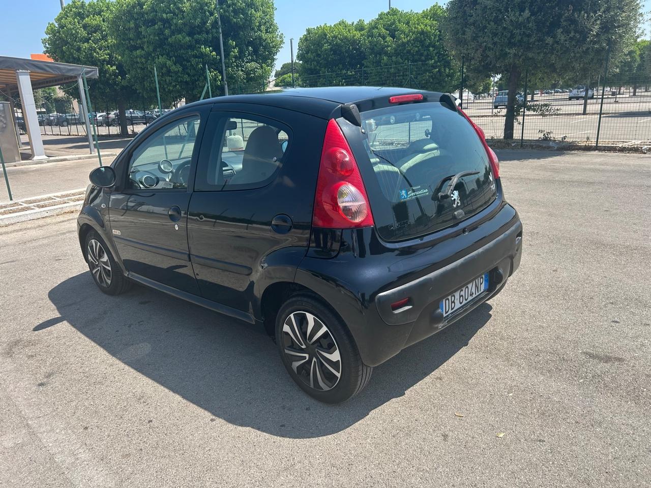 Peugeot 107 1.0 68CV 5p. Sweet Years