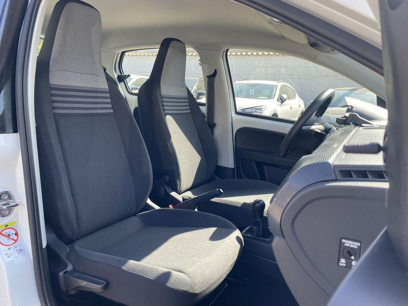 Volkswagen up! 1.0 Move Up! 65CV