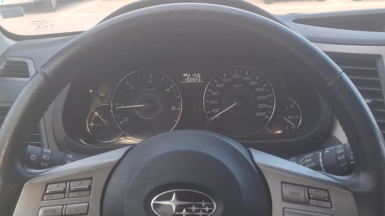 Subaru Legacy 2.0D SW Trend