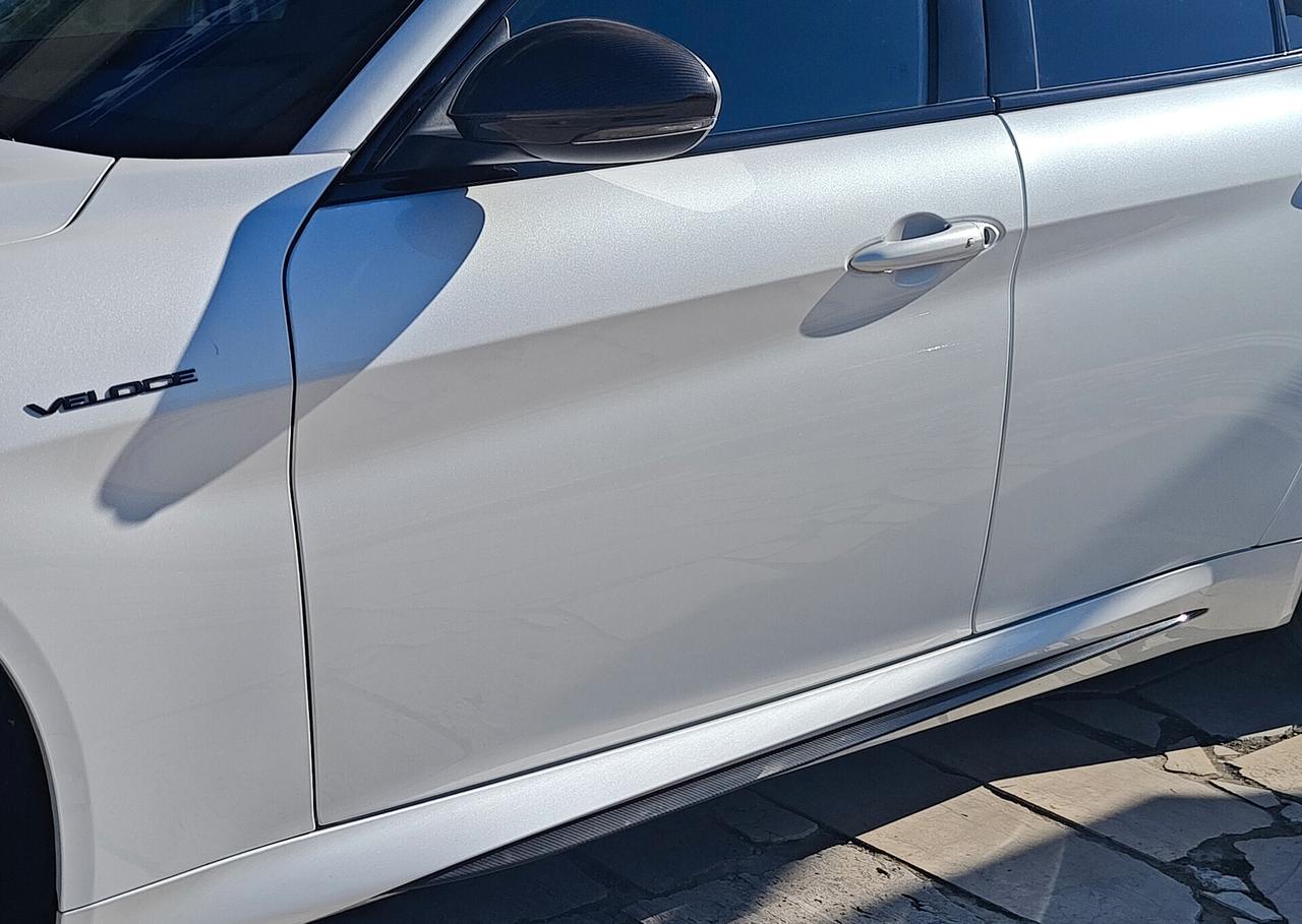 ALFA ROMEO GIULIA 2.2 210 CV AT8 Q4 VELOCE TI