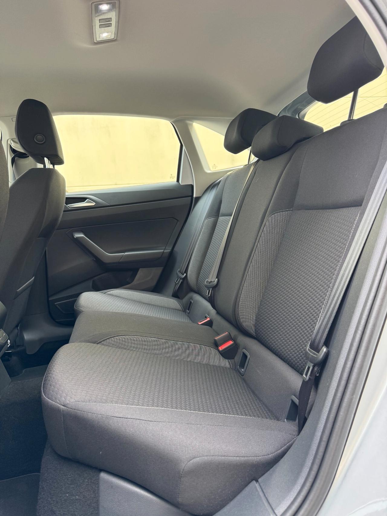 Volkswagen Taigo 1.0 TSI 95 CV Life Neopatentati Finanziabile anticipo zero