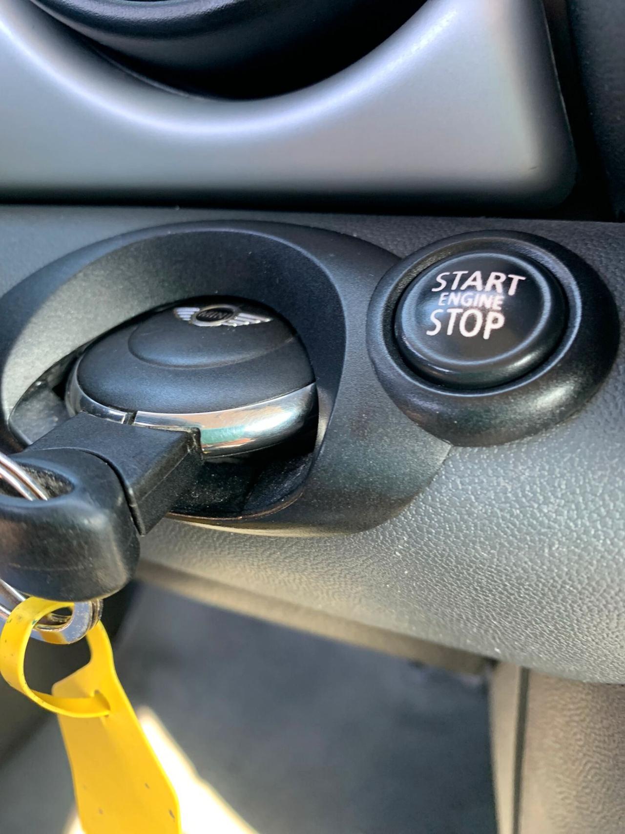 Mini Cooper D Clubman 1.6 16V