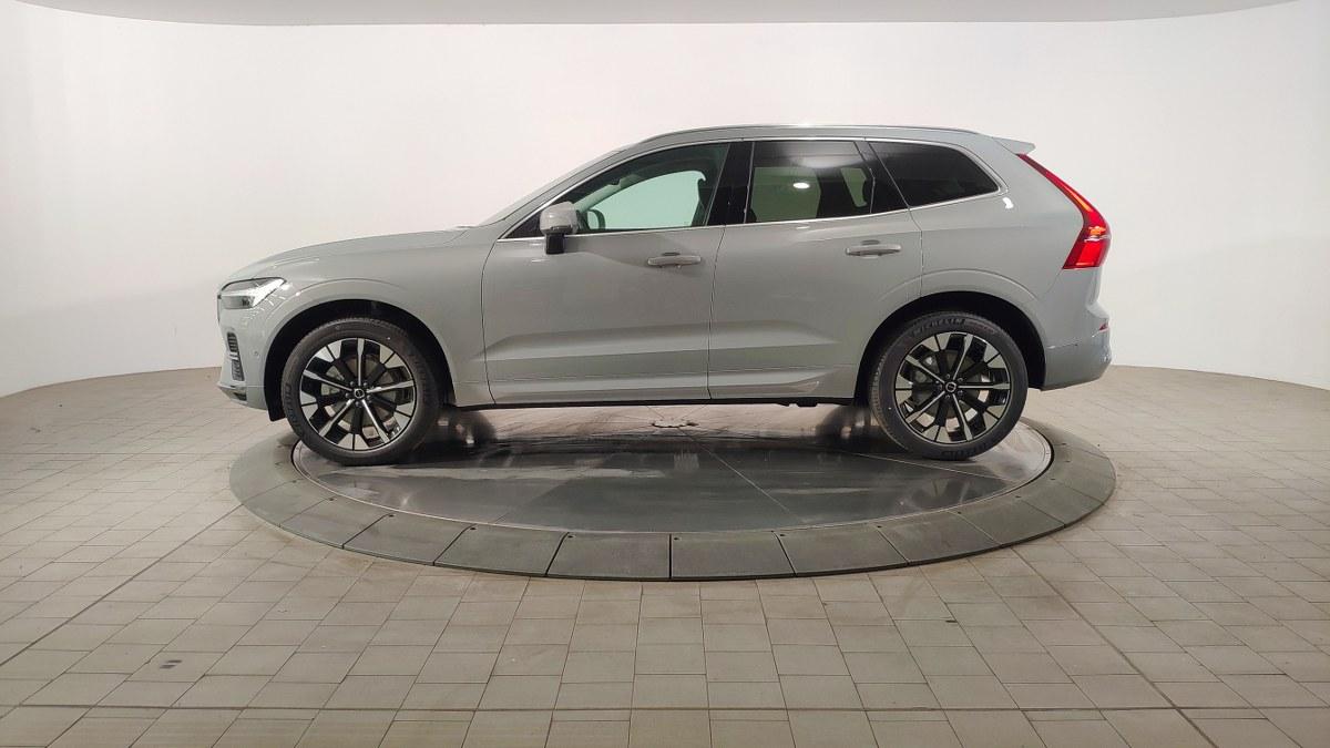 VOLVO Xc60 B5 Mild Hybrid Awd Automatico Plus Bright