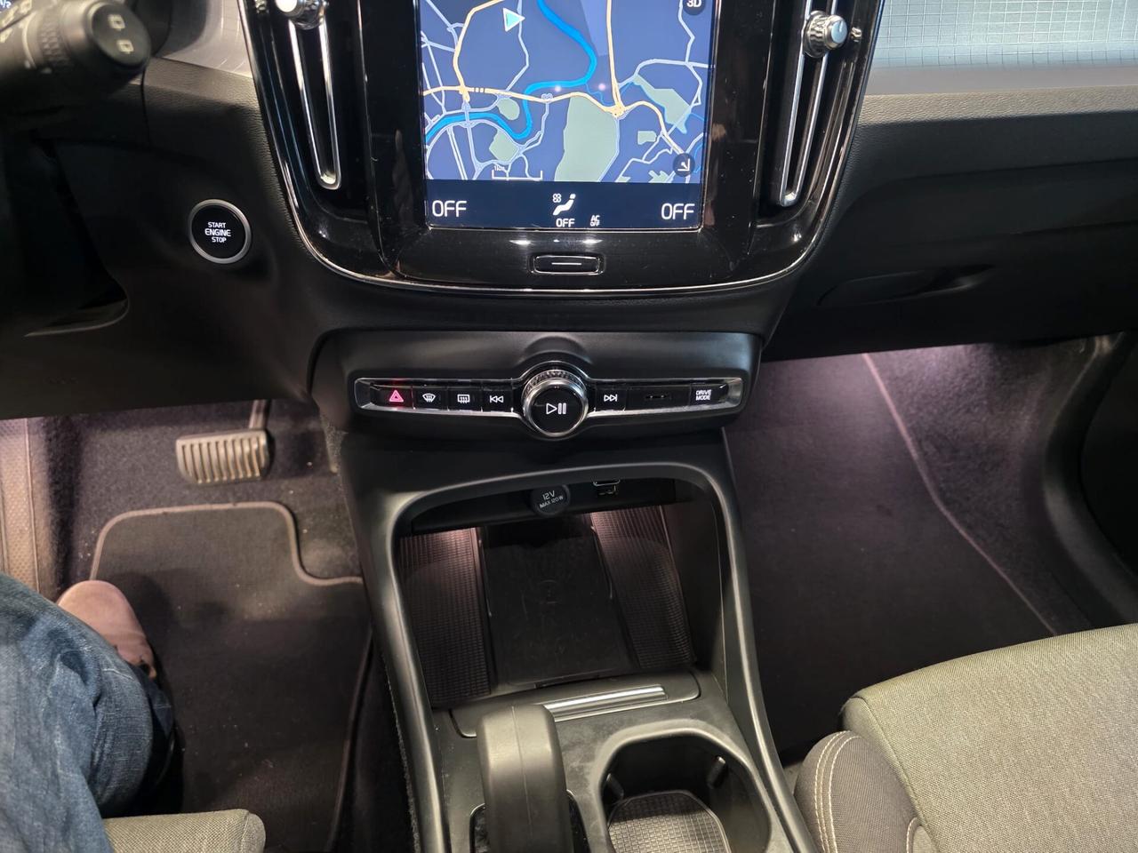 Volvo XC40 T2 automatico Core