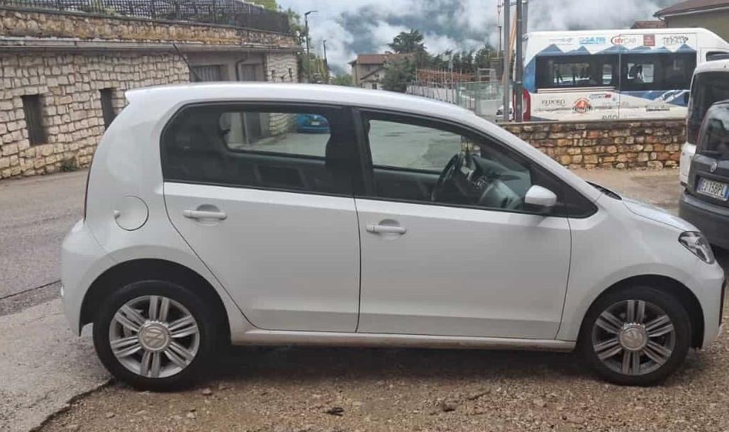 Volkswagen up! 1.0 75 CV 5p. move