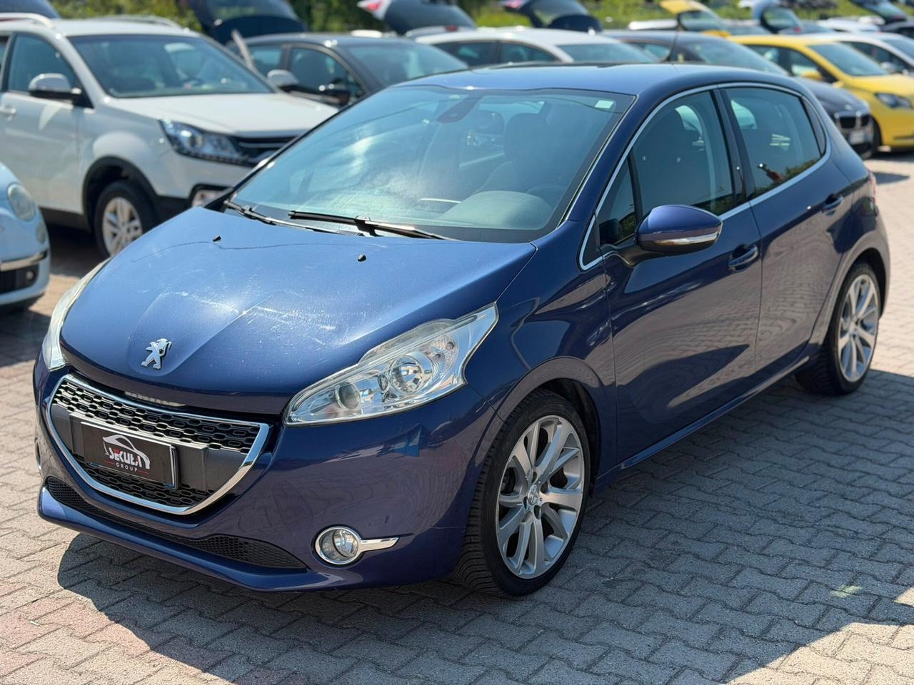 Peugeot 208 1.4 e-HDi 68 CV S&S robotizzato 5 porte Active
