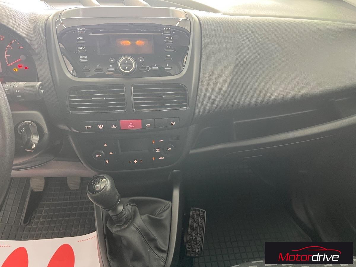 FIAT - Doblò - 1.4 T-Jet Natural Power Easy