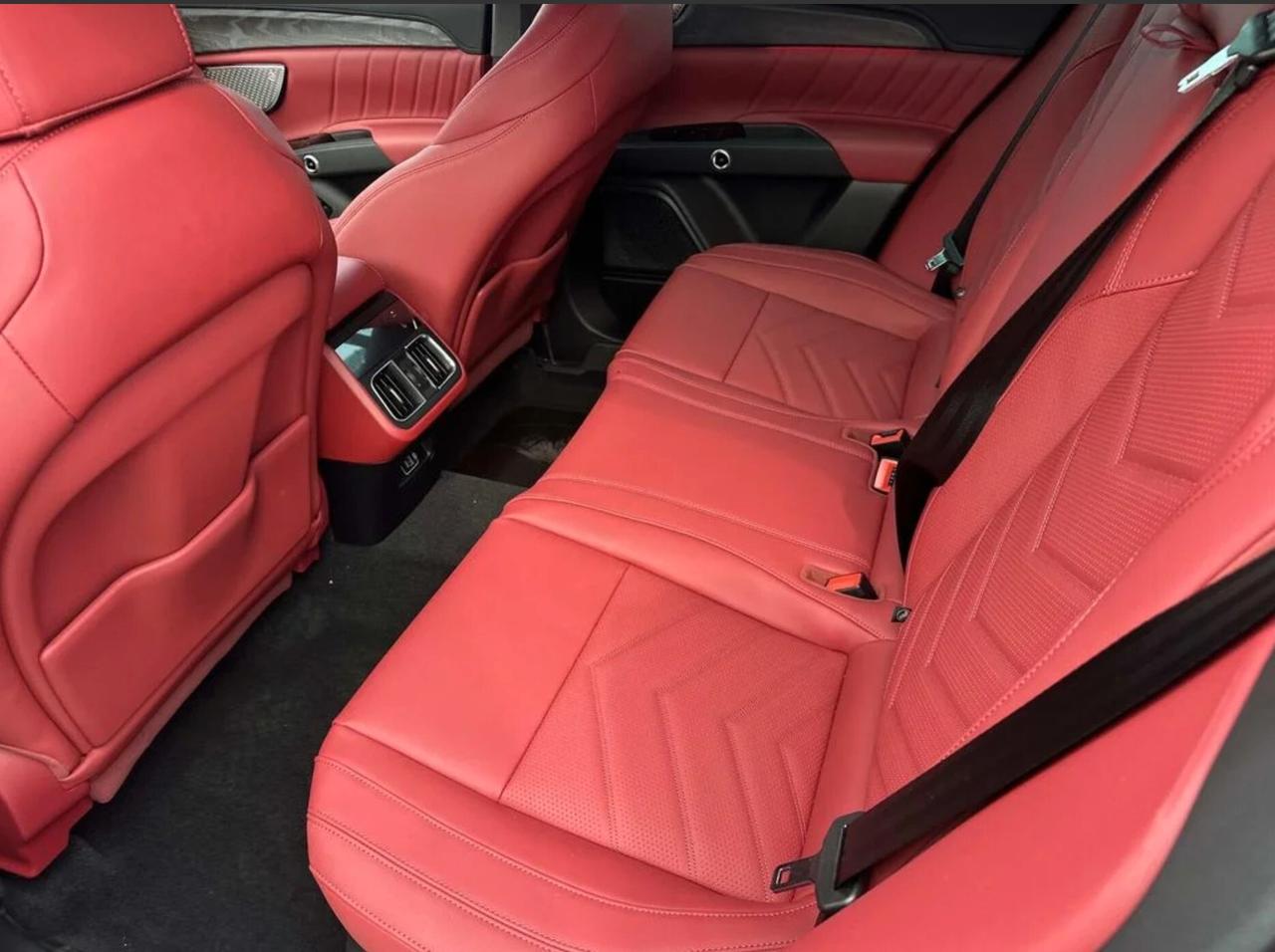 Maserati Grecale MHEV 330 CV AWD Modena