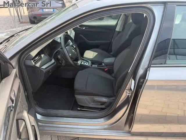 SKODA Octavia Octavia Wagon 2.0 tdi evo Executive 115cv dsg - GK