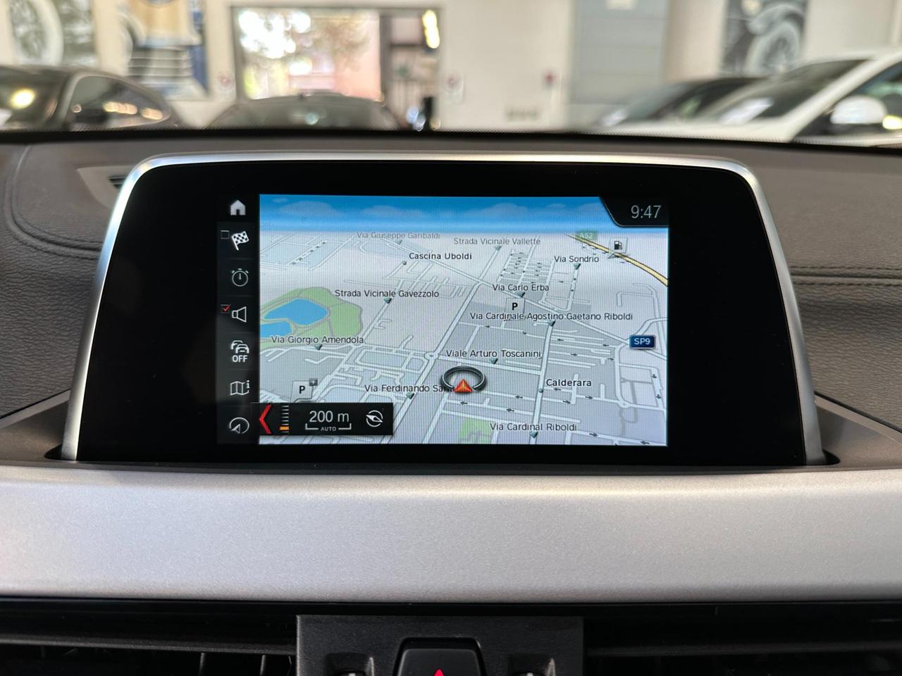 BMW X2 xdrive20d Advantage - LED - 19"- Navi