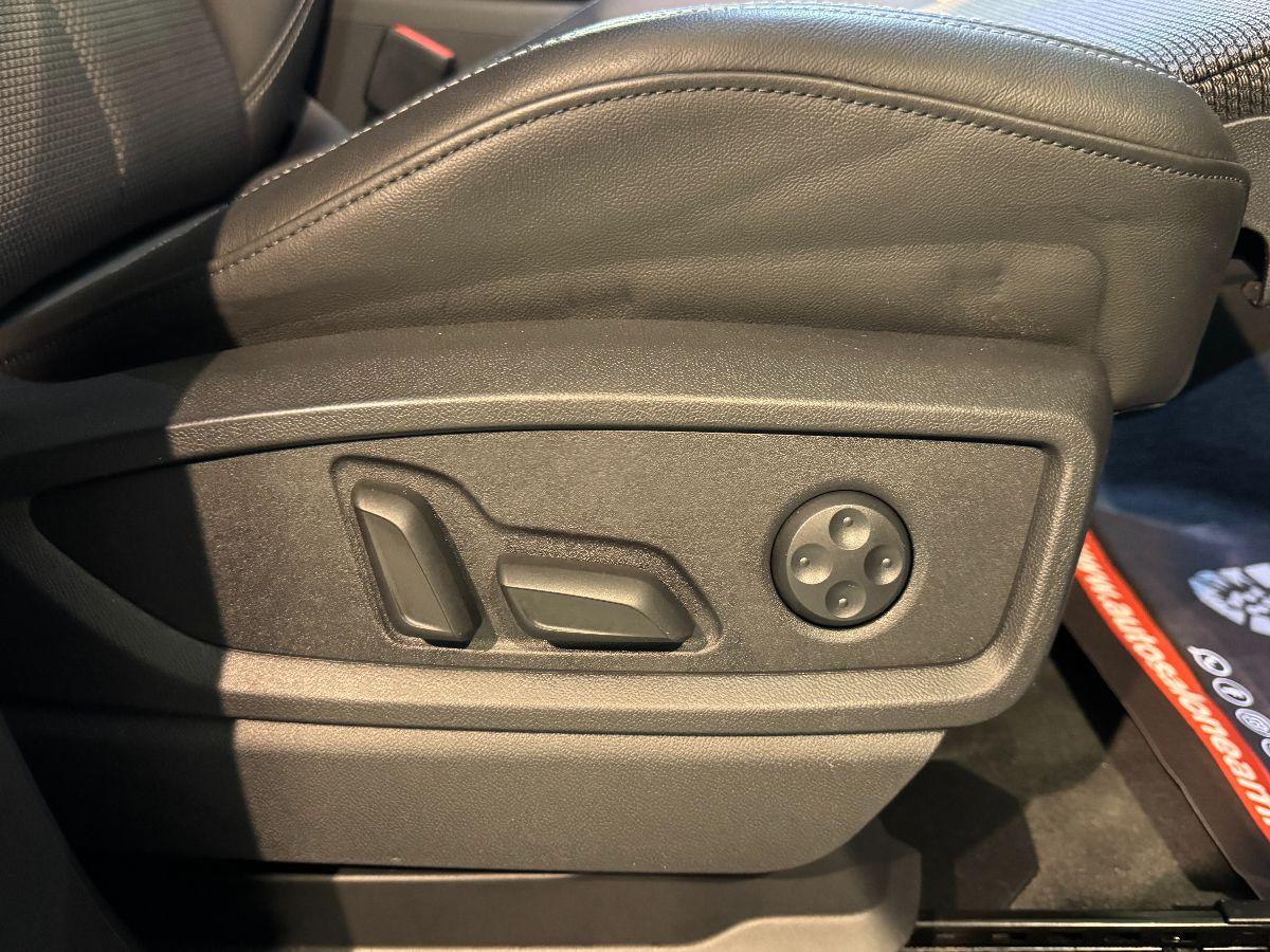 AUDI Q5 Sportback SPB 2.0 TDI S-line Identity black Grigio Quantum