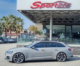 Audi RS4 Avant 2.9 TFSI Quattro Tiptronic Pelle-Navi-Matrix-Tetto-Scarichi Capristo-R20"