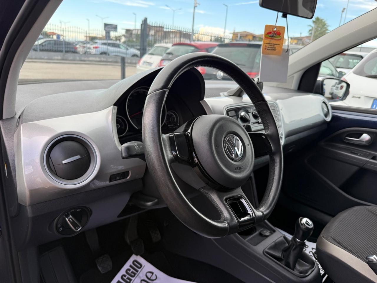 Volkswagen up! 1.0 75 CV 3p.