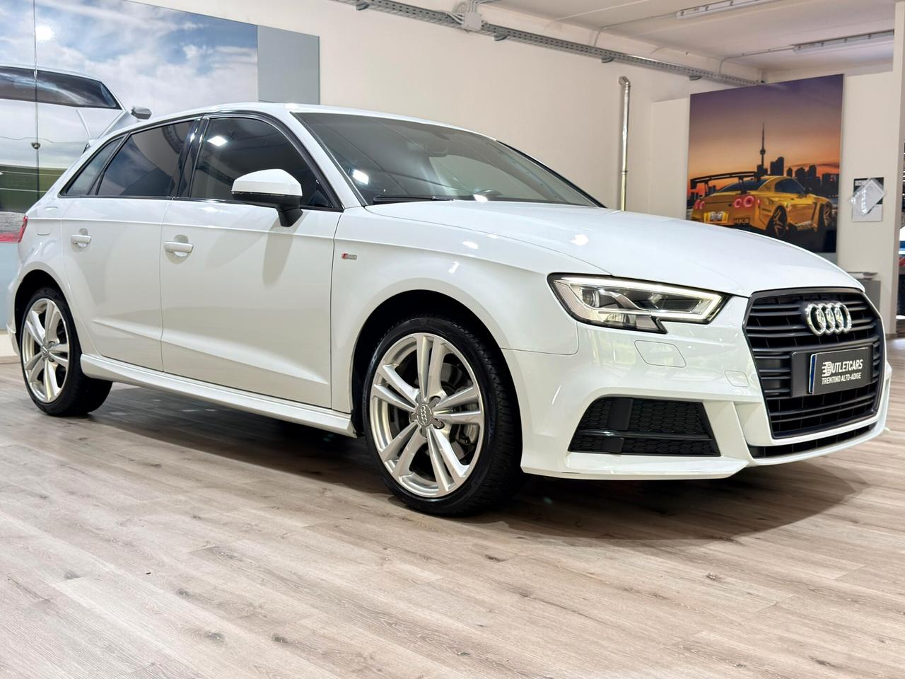 AUDI A3 SPB 35 2.0TDI 150cv S-LINE S-TRONIC