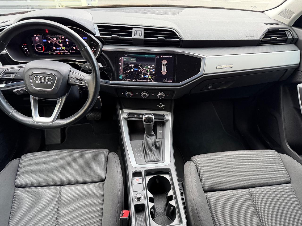 Audi Q3 35 TDI S tronic Business Advanced