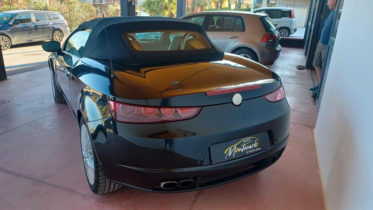 Alfa Romeo Spider 2.4 JTDm Exclusive
